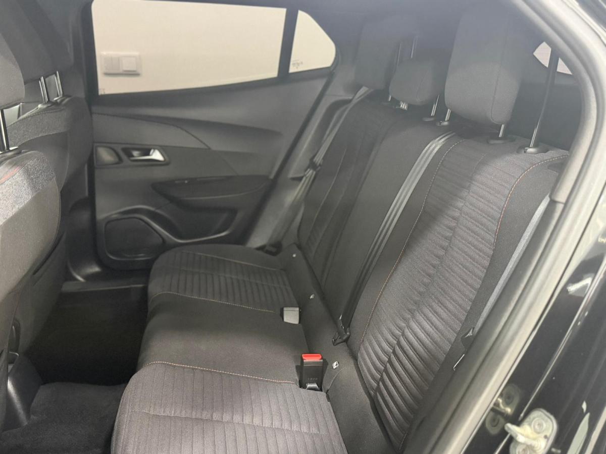 peugeot-2008-2023-diesel-1499cc