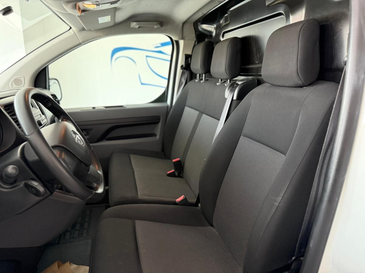 opel-vivaro-2022-diesel-1499cc
