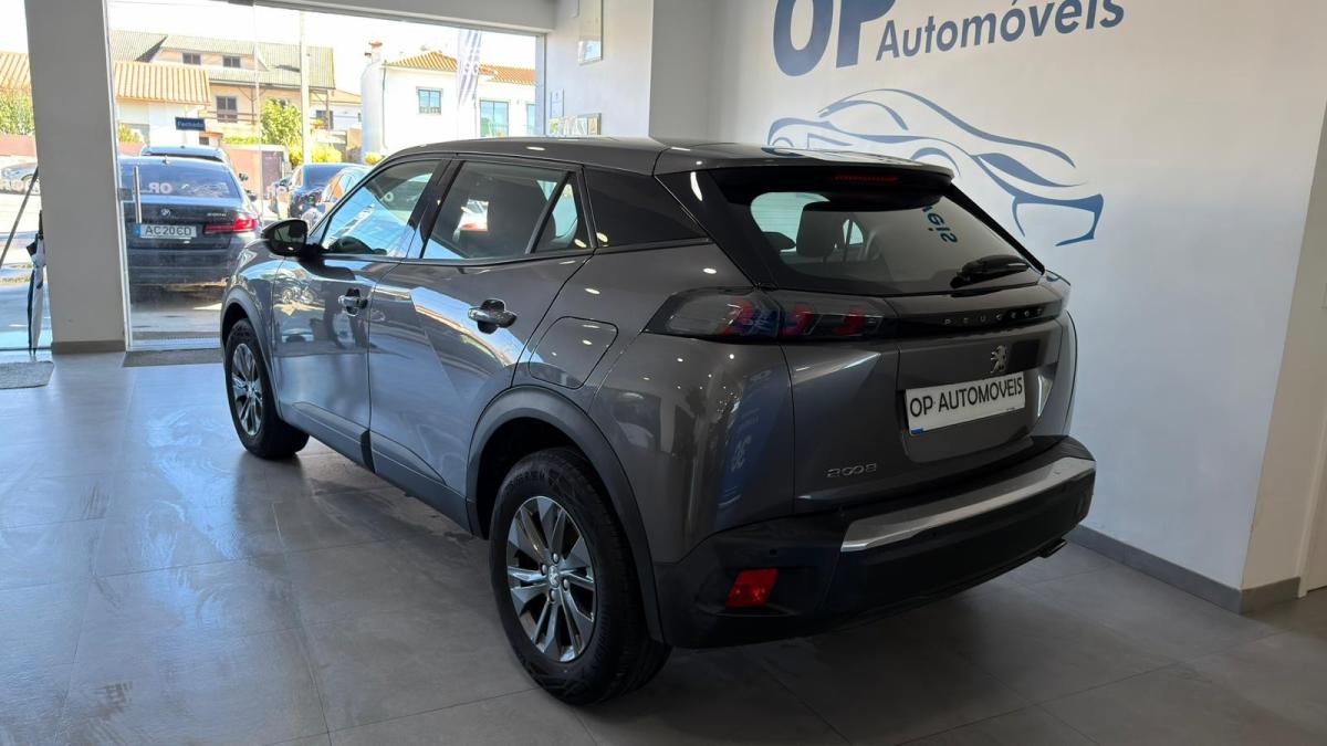 peugeot-2008-2021-diesel-1499cc