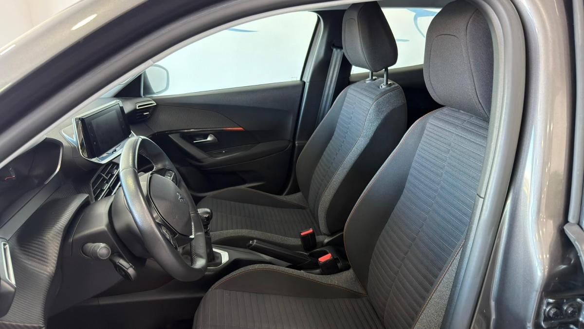 peugeot-2008-2021-diesel-1499cc
