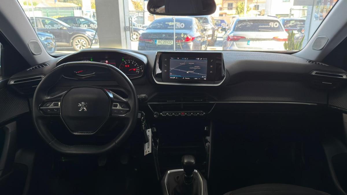 peugeot-2008-2021-diesel-1499cc
