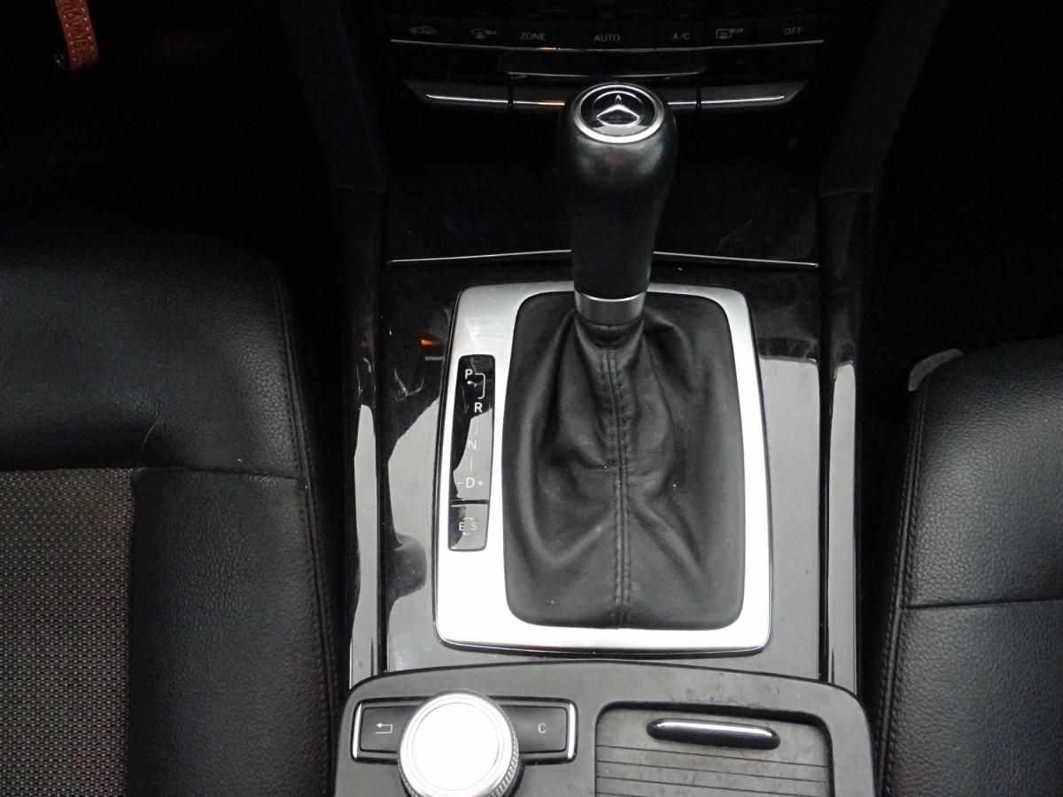mercedes-benz-classe-e-e-220-t-cdi-blueefficiency-2010-diesel-2143cc
