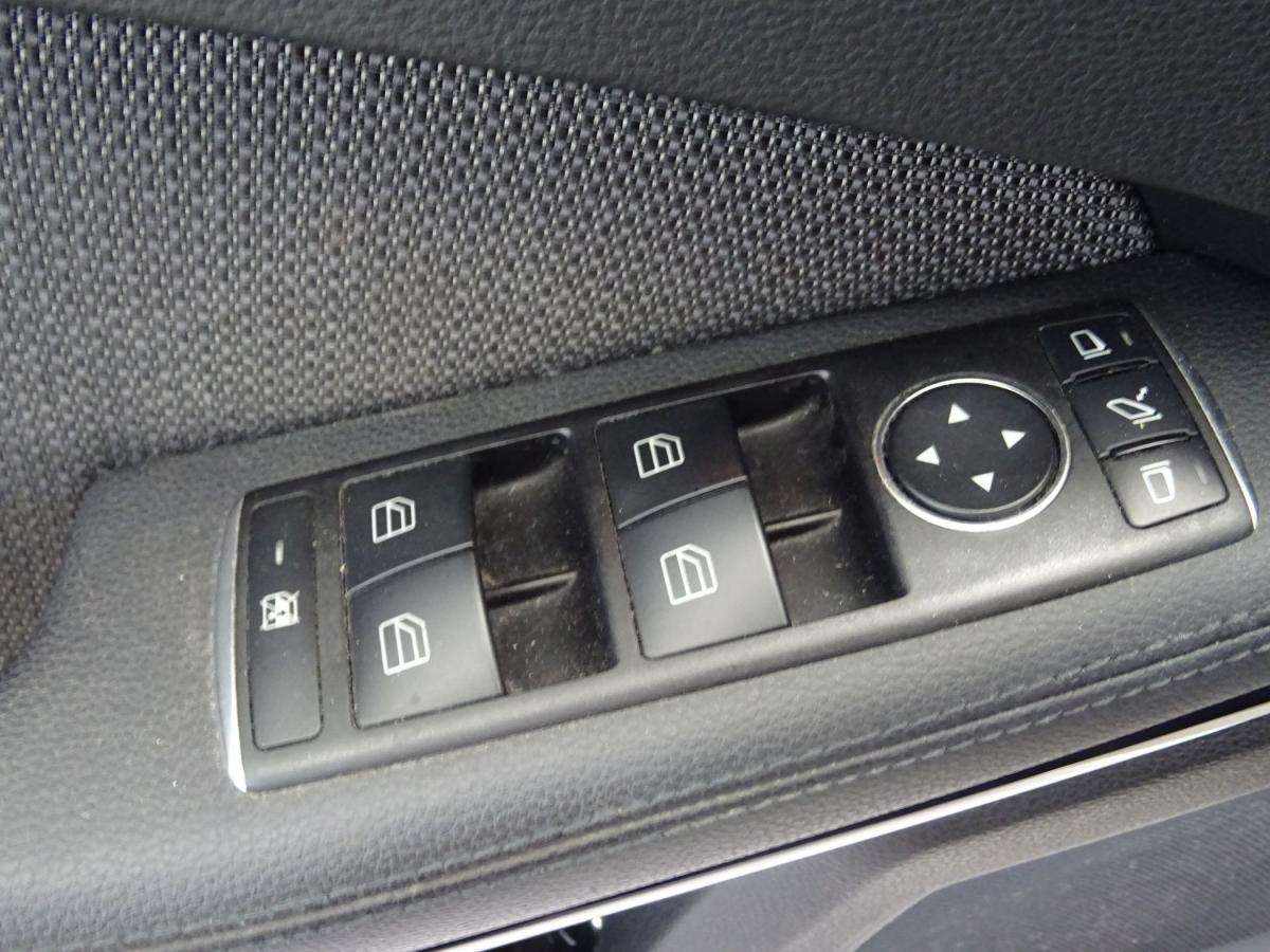 mercedes-benz-classe-e-e-220-t-cdi-blueefficiency-2010-diesel-2143cc