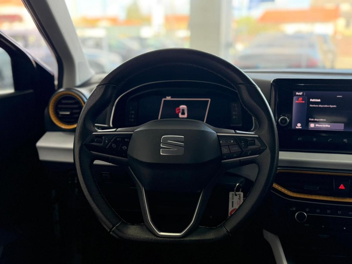 seat-arona-2023-gasolina-999cc