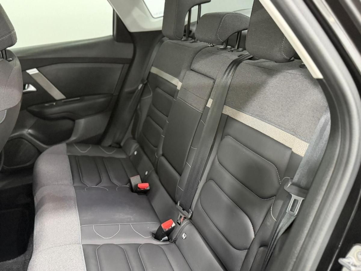 citroen-c4-2023-gasolina-1199cc