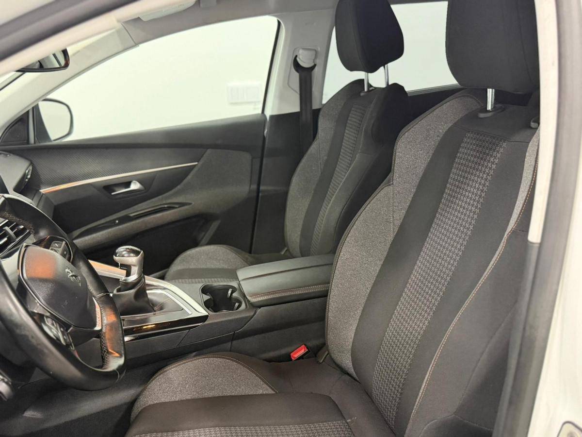peugeot-5008-2019-diesel-1499cc