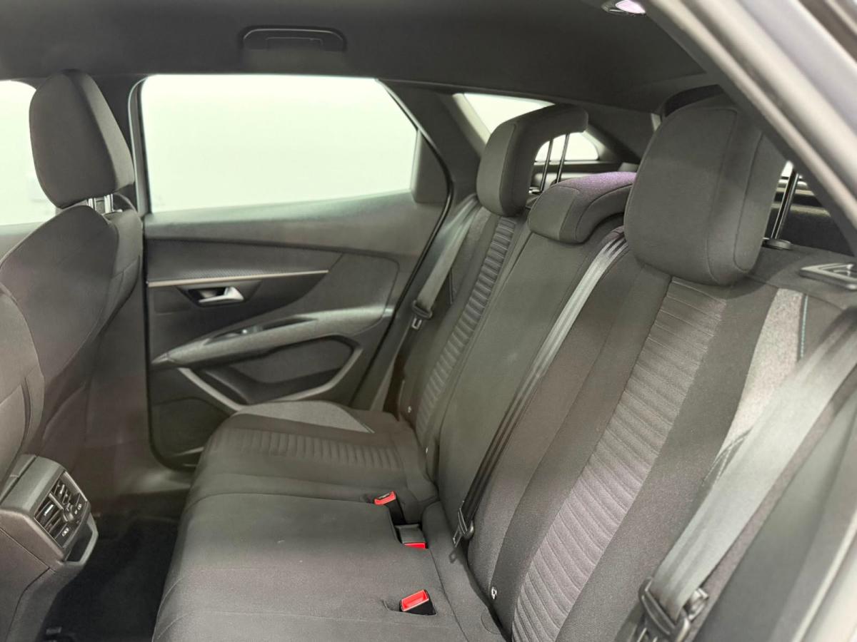 peugeot-3008-2023-diesel-1499cc