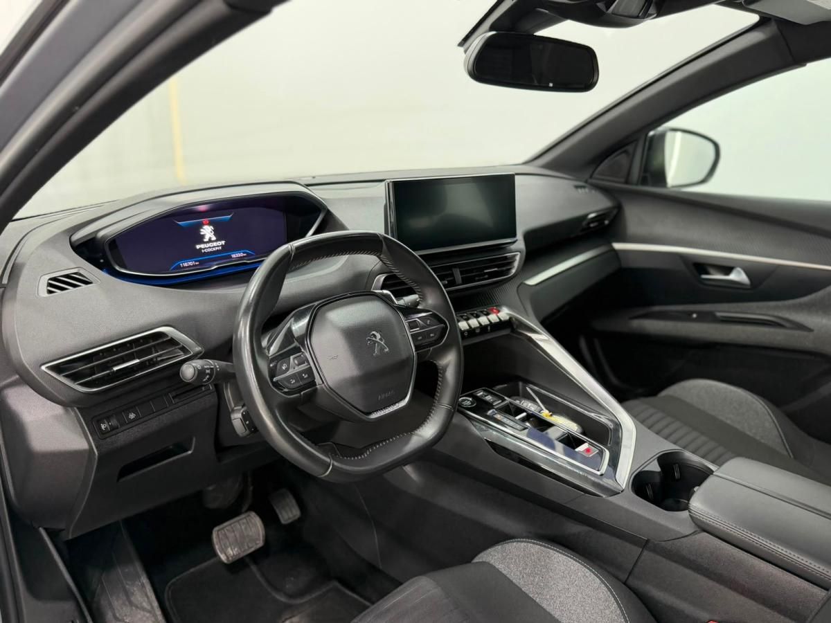 peugeot-3008-2023-diesel-1499cc