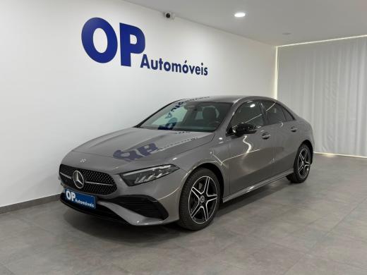 mercedes-benz-classe-a-2023-hibrido-a-gasolina-1332cc