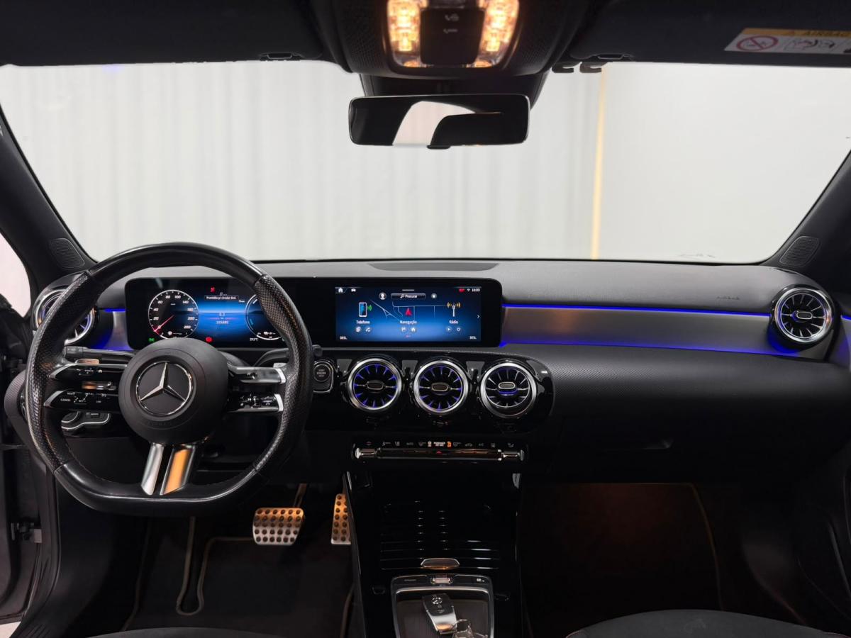 mercedes-benz-classe-a-2023-hibrido-a-gasolina-1332cc
