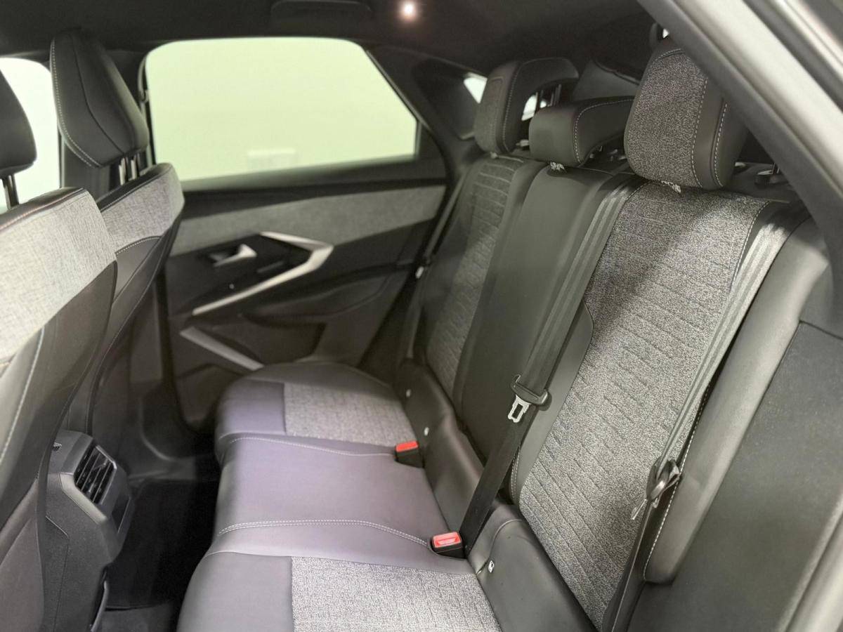 peugeot-3008-2025-gasolina-1199cc