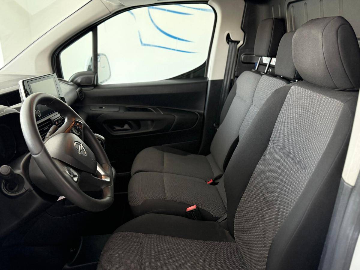 opel-combo-2022-diesel-1499cc