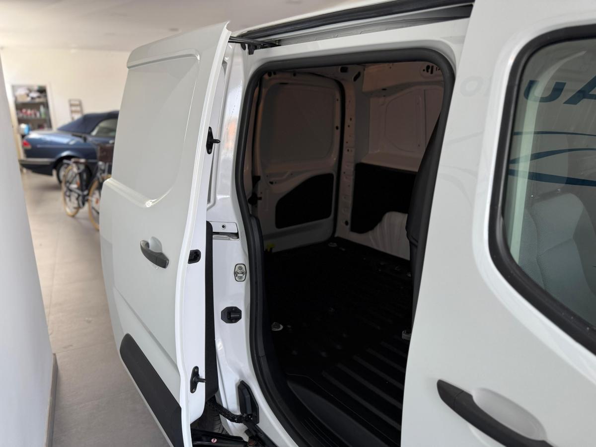 opel-combo-2022-diesel-1499cc