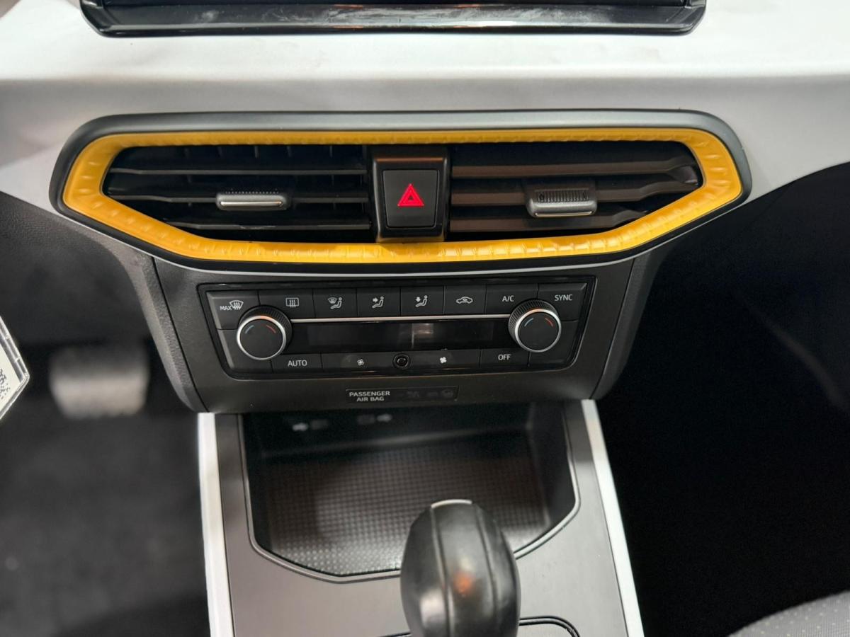 seat-arona-2024-gasolina-999cc