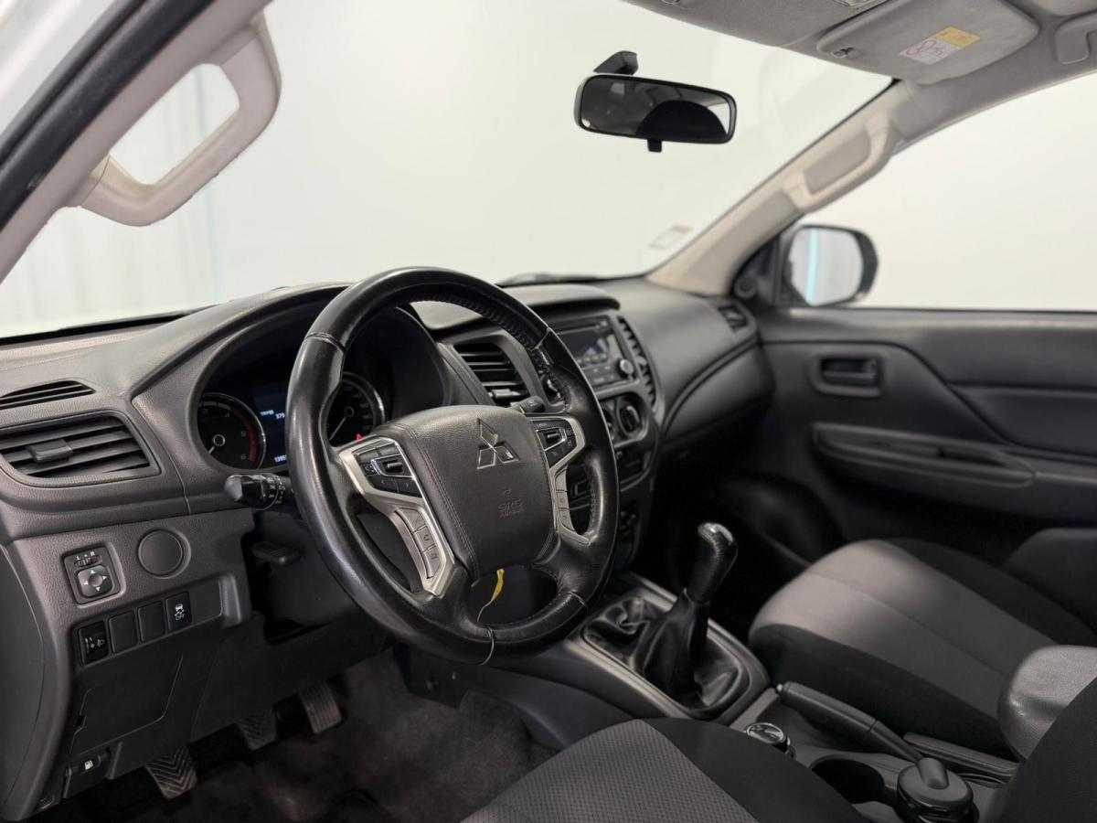 mitsubishi-l200-2022-diesel-2268cc
