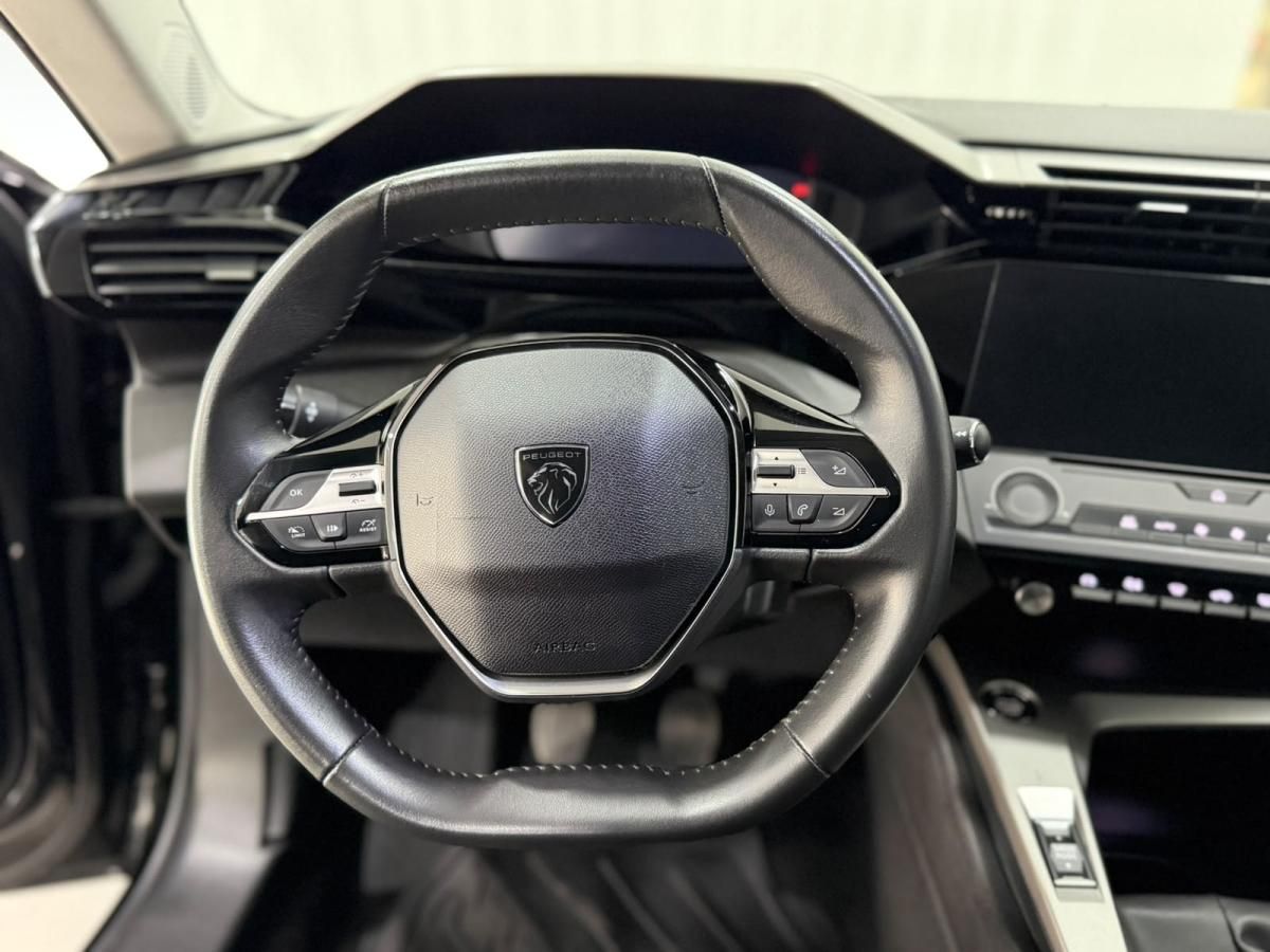 peugeot-308-2023-gasolina-1199cc