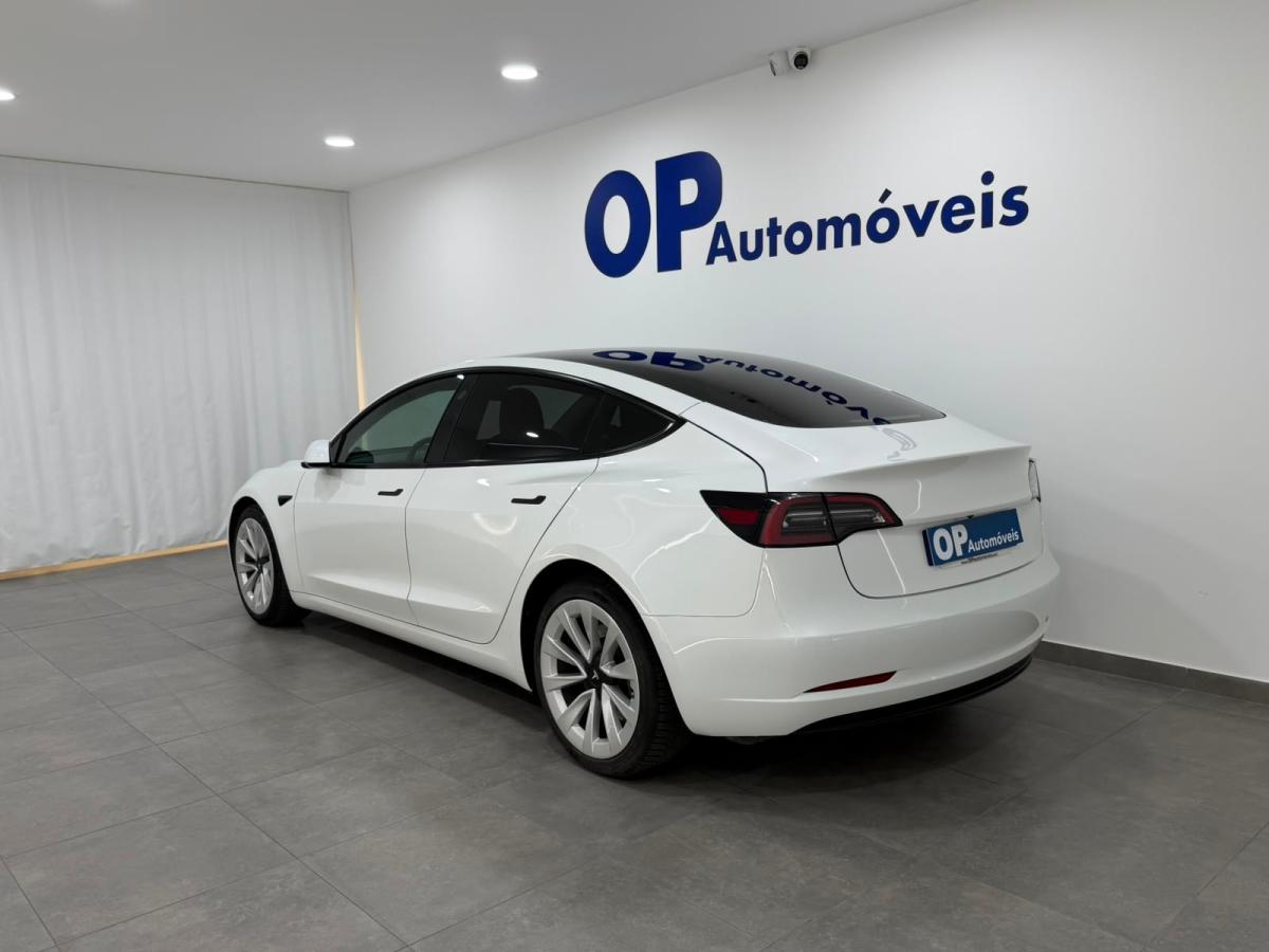 tesla-model-3-2022-eletrico-500cc