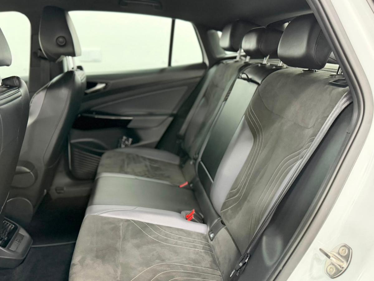 volkswagen-id-5-2023-eletrico-500cc