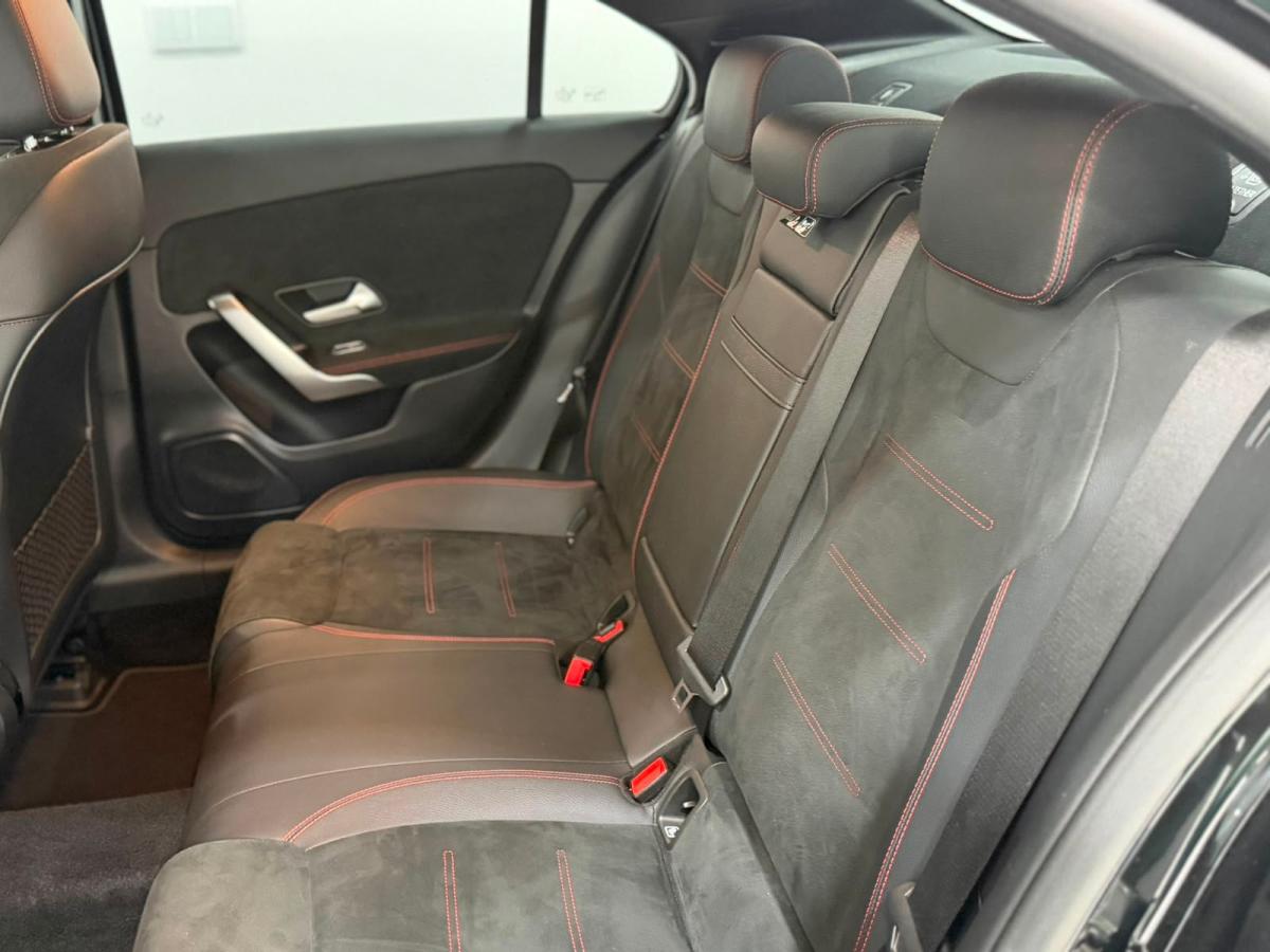 mercedes-benz-classe-a-2023-hibrido-a-gasolina-1332cc