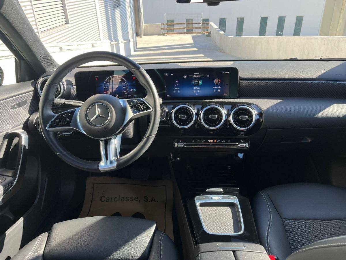 mercedes-benz-classe-a-2023-gasolina-1332cc