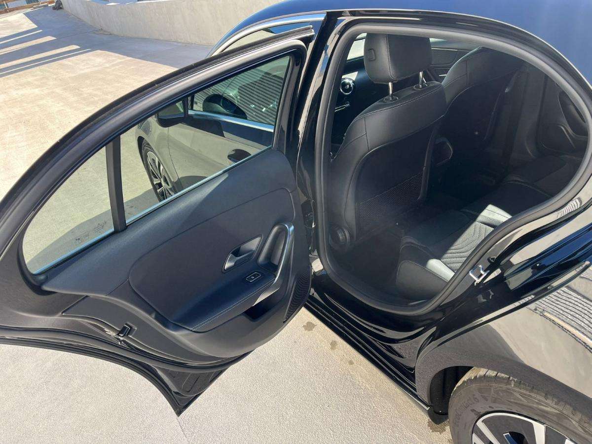 mercedes-benz-classe-a-2023-gasolina-1332cc