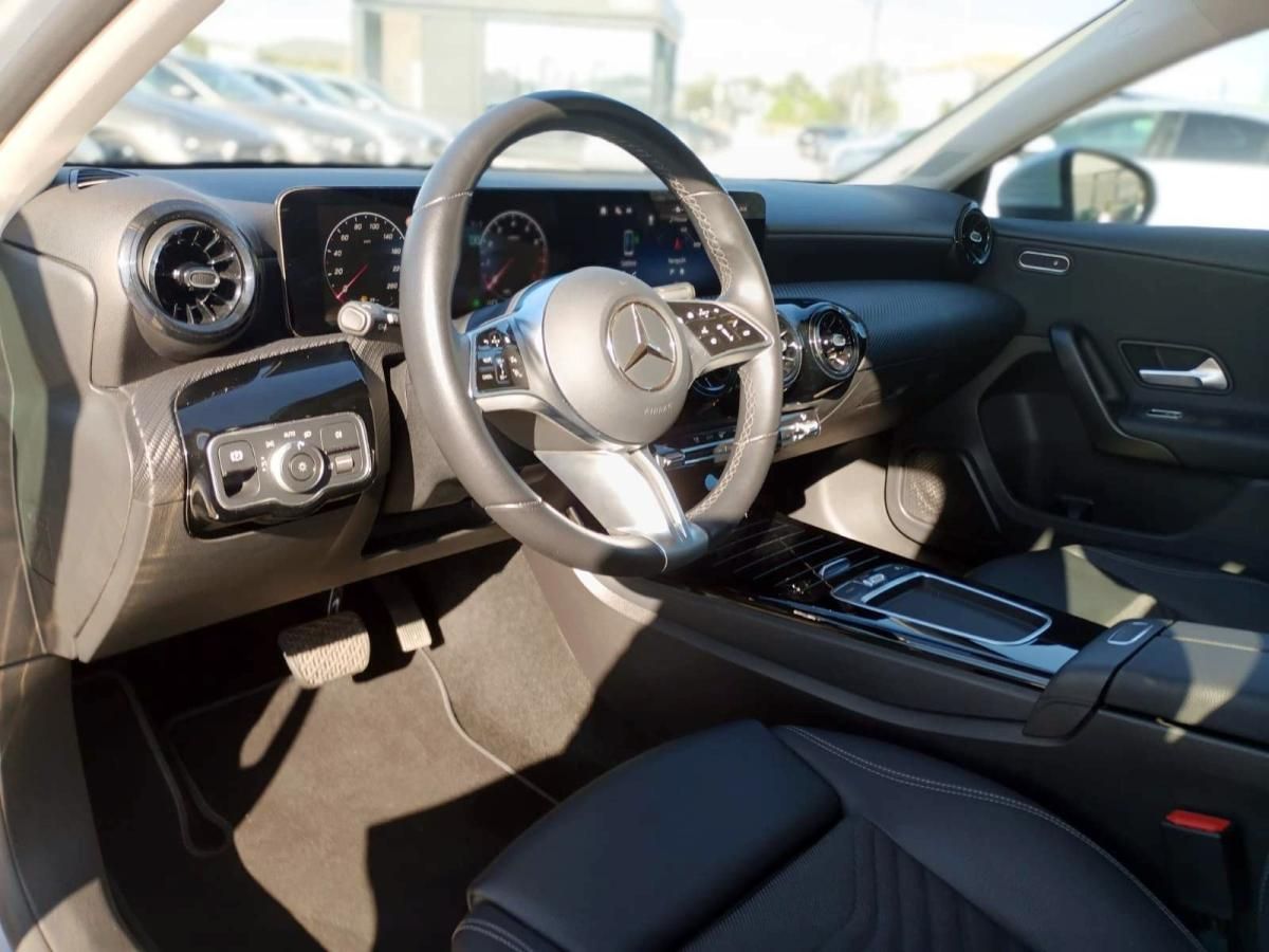 mercedes-benz-classe-a-2024-gasolina-1332cc