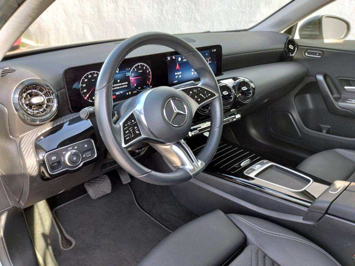 mercedes-benz-classe-a-2025-gasolina-1332cc