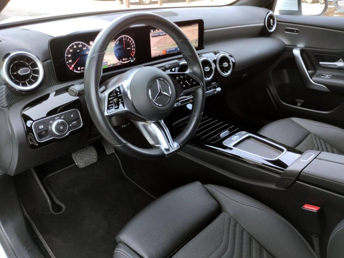 mercedes-benz-classe-a-2024-hibrido-a-gasolina-1332cc