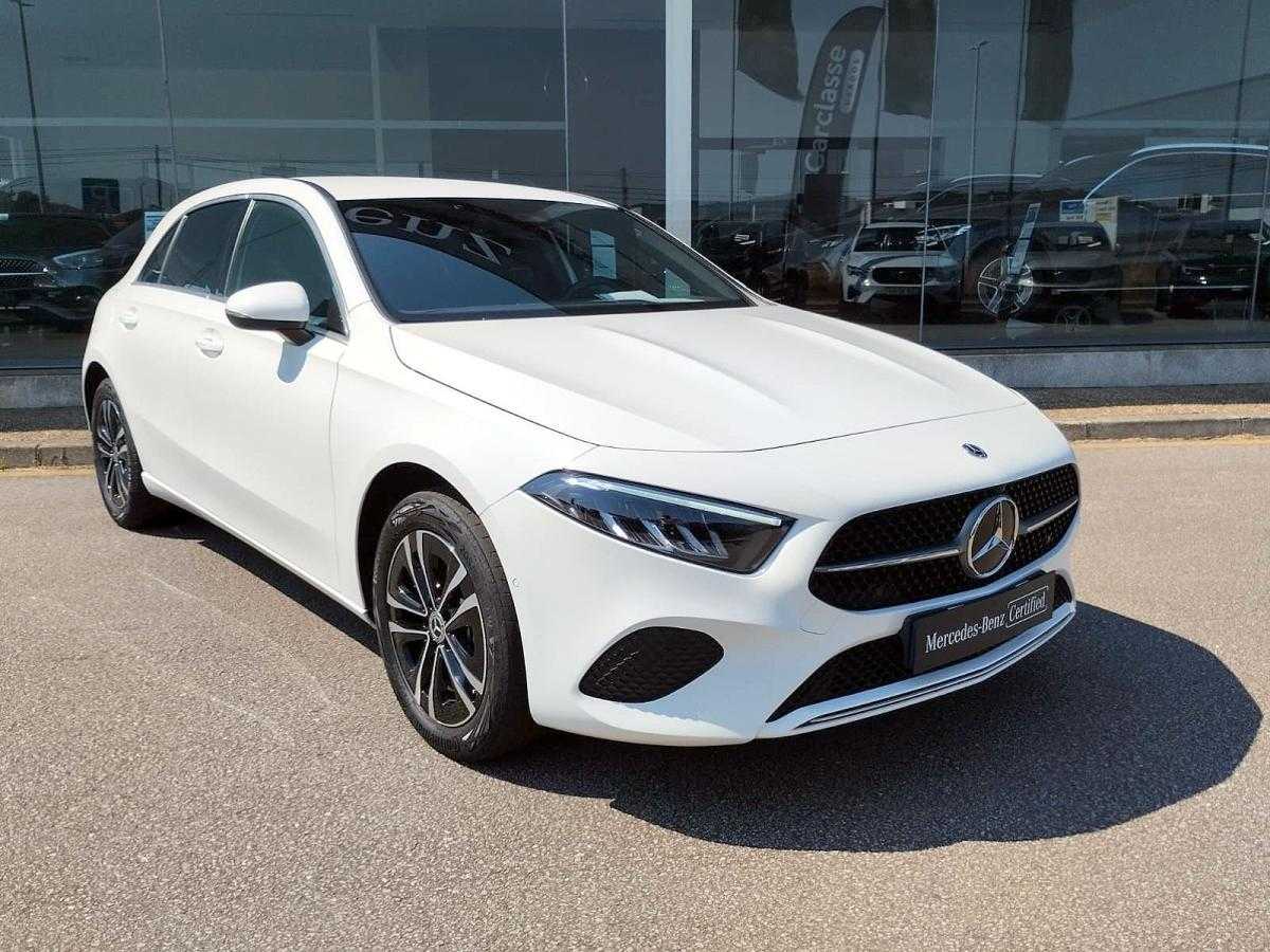mercedes-benz-classe-a-2024-hibrido-a-gasolina-1332cc