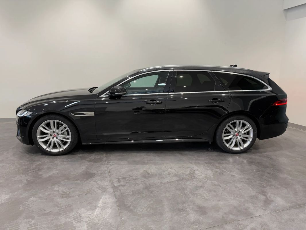 jaguar-xf-sportbrake-2023-diesel-1997cc