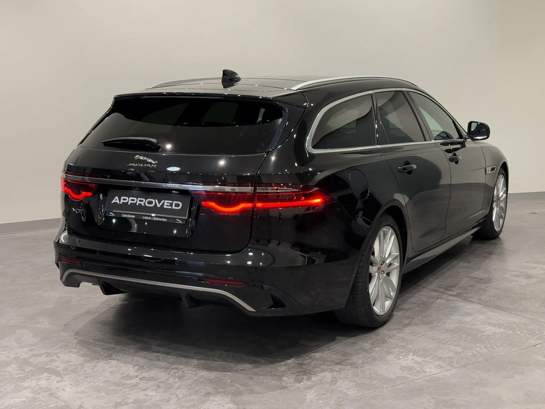 jaguar-xf-sportbrake-2023-diesel-1997cc
