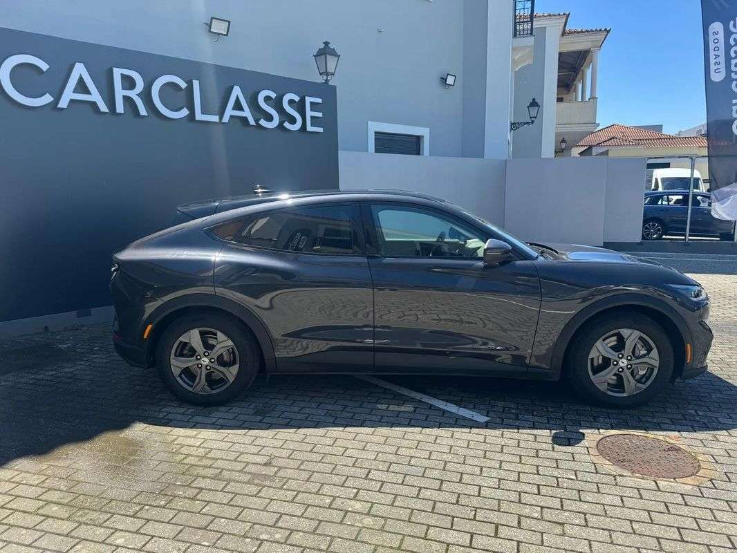ford-mustang-2022-eletrico-0cc