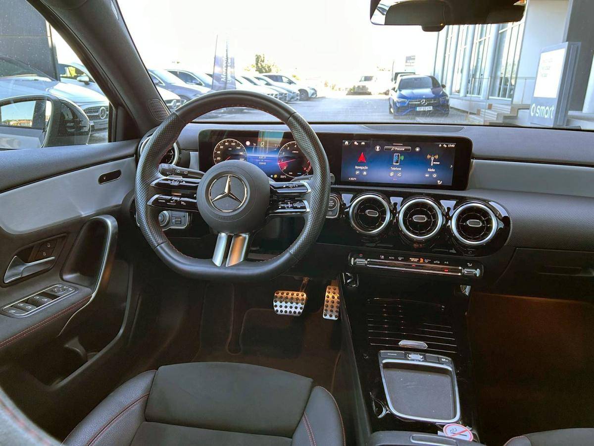mercedes-benz-classe-a-2025-gasolina-1332cc