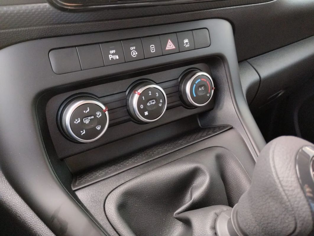 mercedes-benz-citan-2024-diesel-1461cc