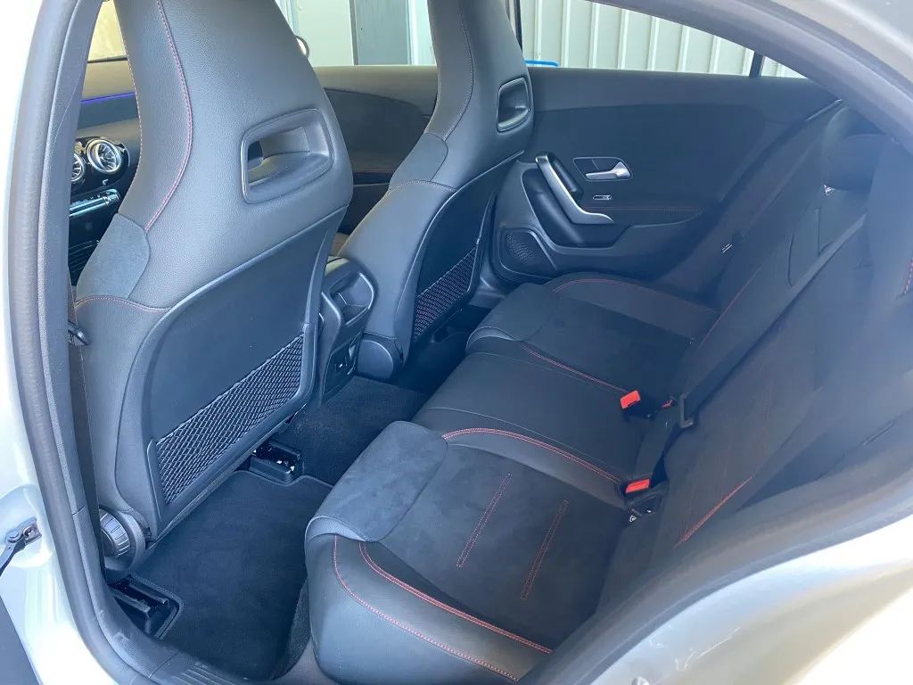 mercedes-benz-classe-a-2024-hibrido-a-gasolina-1332cc
