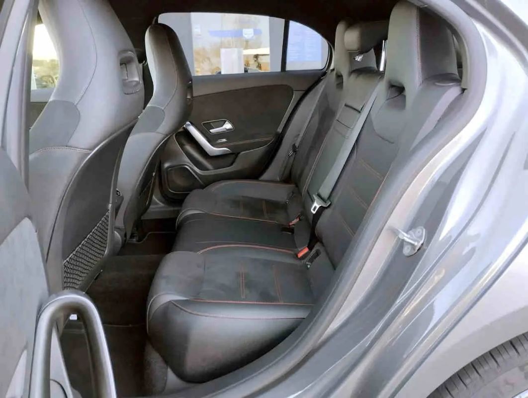 mercedes-benz-classe-a-2023-hibrido-a-gasolina-1332cc