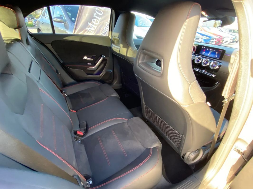 mercedes-benz-classe-a-2023-hibrido-a-gasolina-1332cc