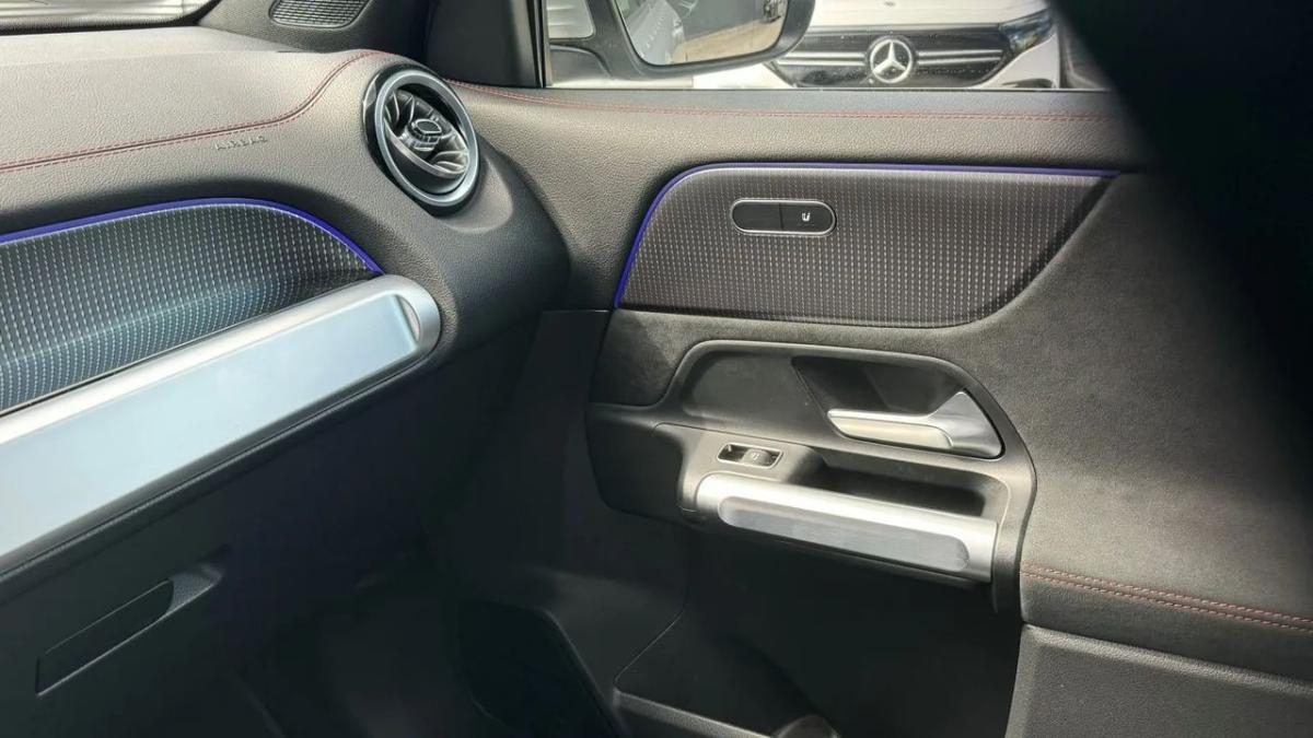 mercedes-benz-eqb-2023-eletrico-0cc
