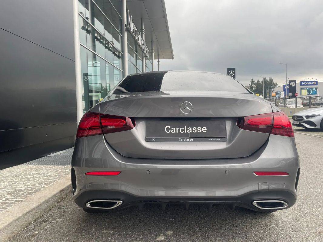 mercedes-benz-classe-a-2024-hibrido-a-gasolina-1332cc