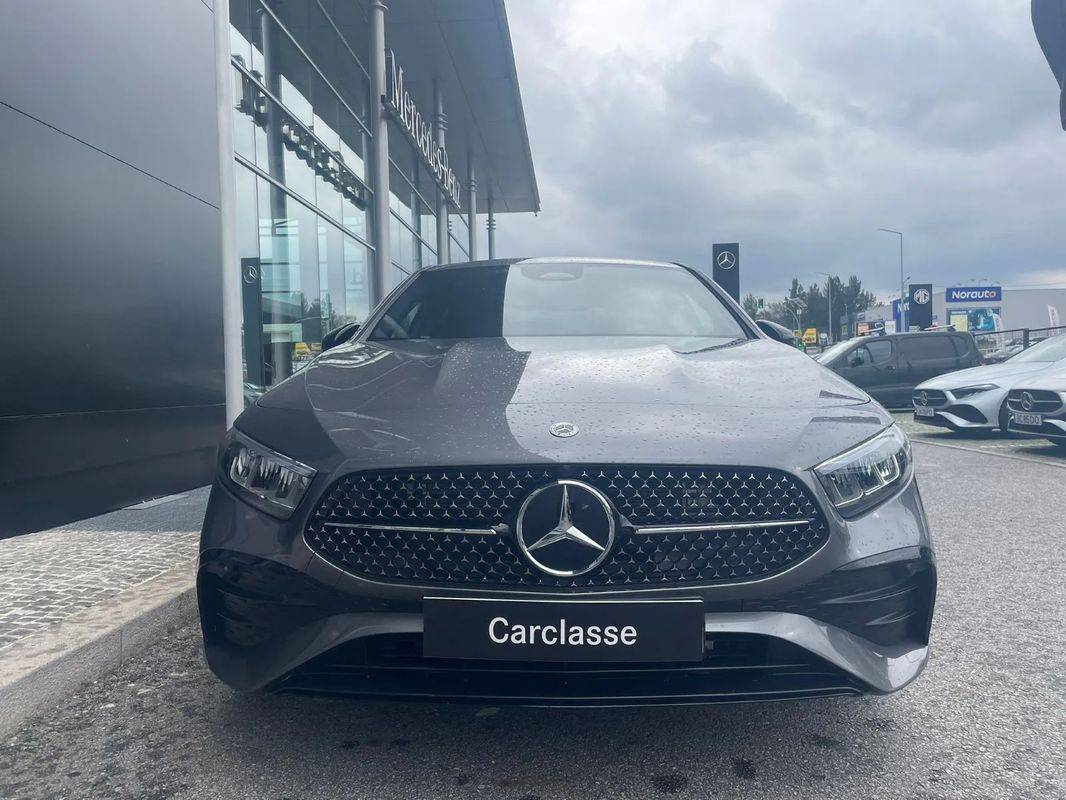 mercedes-benz-classe-a-2024-hibrido-a-gasolina-1332cc