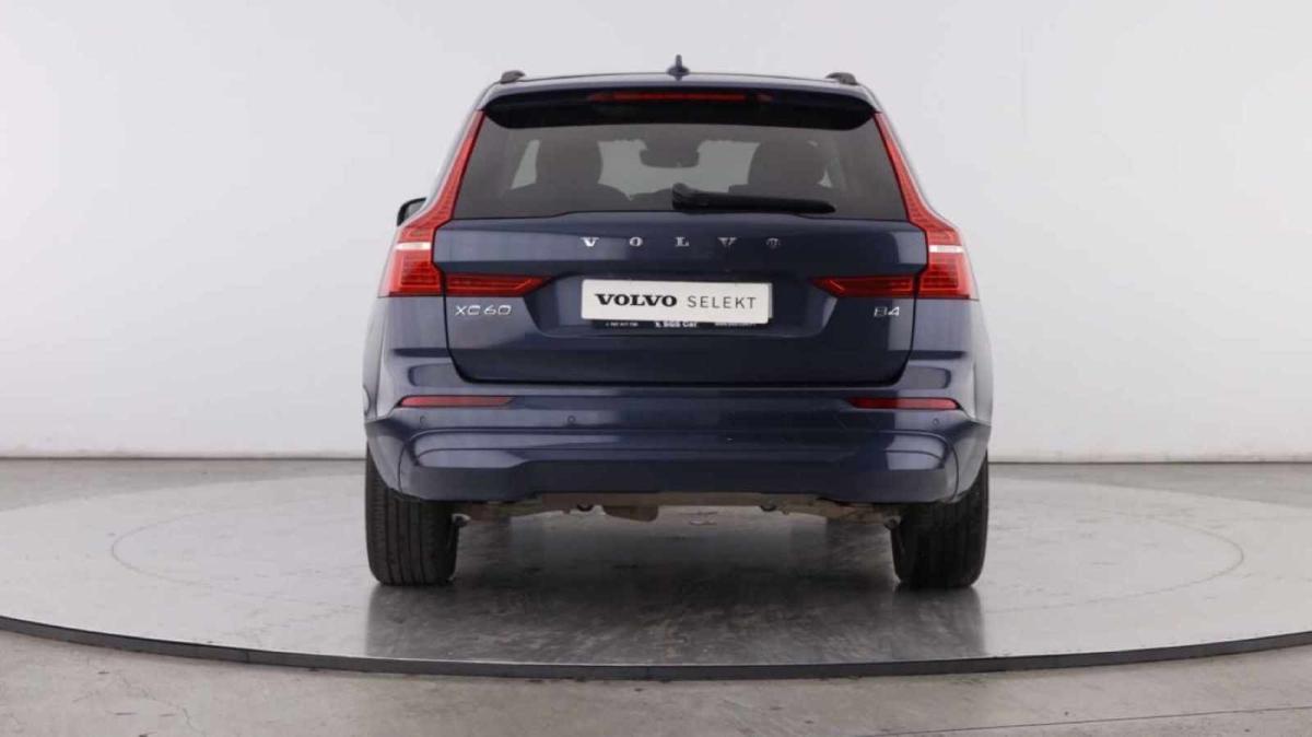 volvo-xc-60-2023-diesel-1969cc