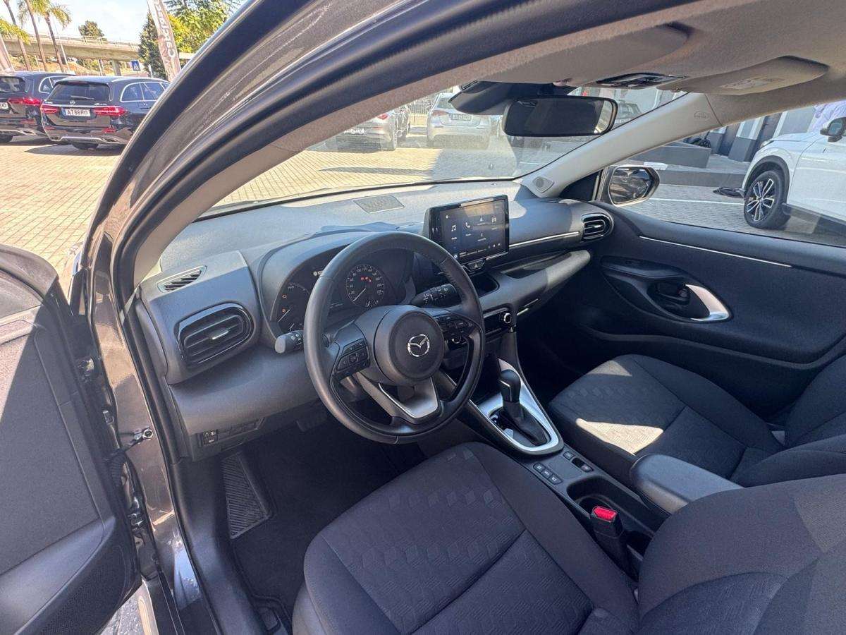 mazda-2-2024-hibrido-a-gasolina-1490cc