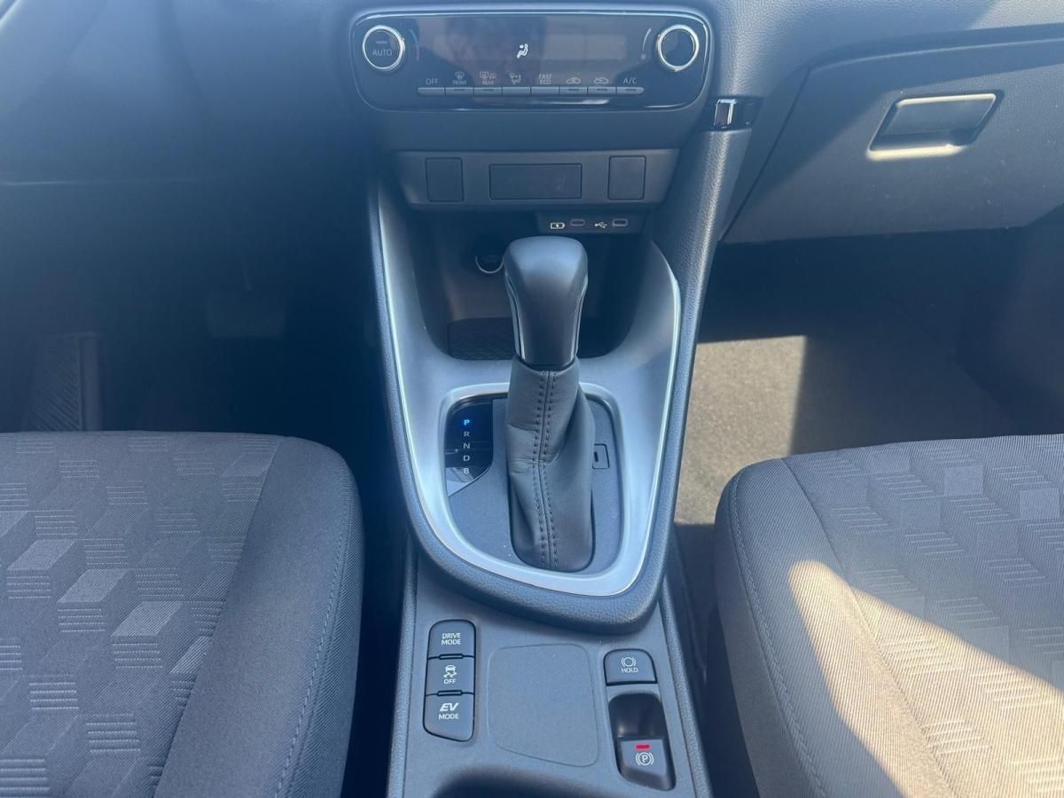 mazda-2-2024-hibrido-a-gasolina-1490cc