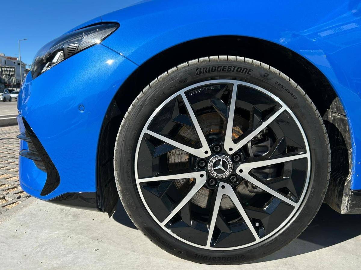 mercedes-benz-cla-2025-eletrico-500cc