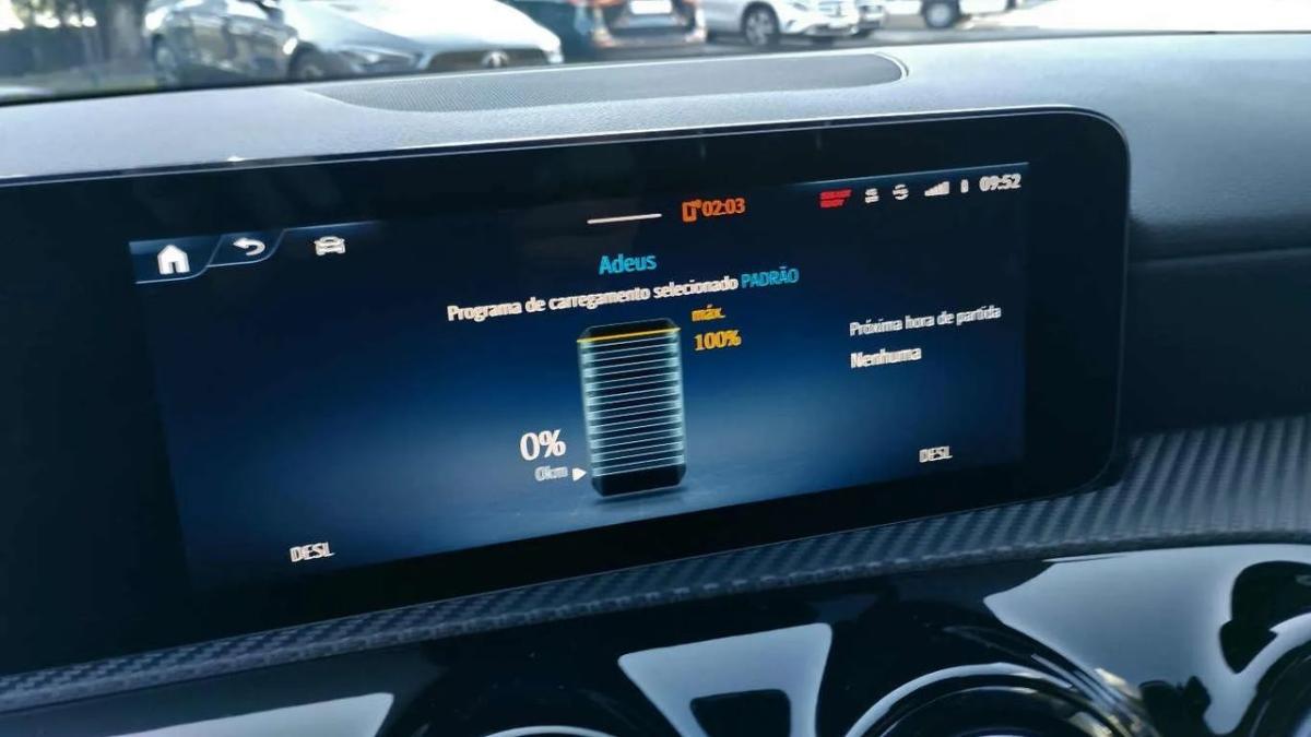 mercedes-benz-classe-a-2023-hibrido-a-gasolina-1332cc