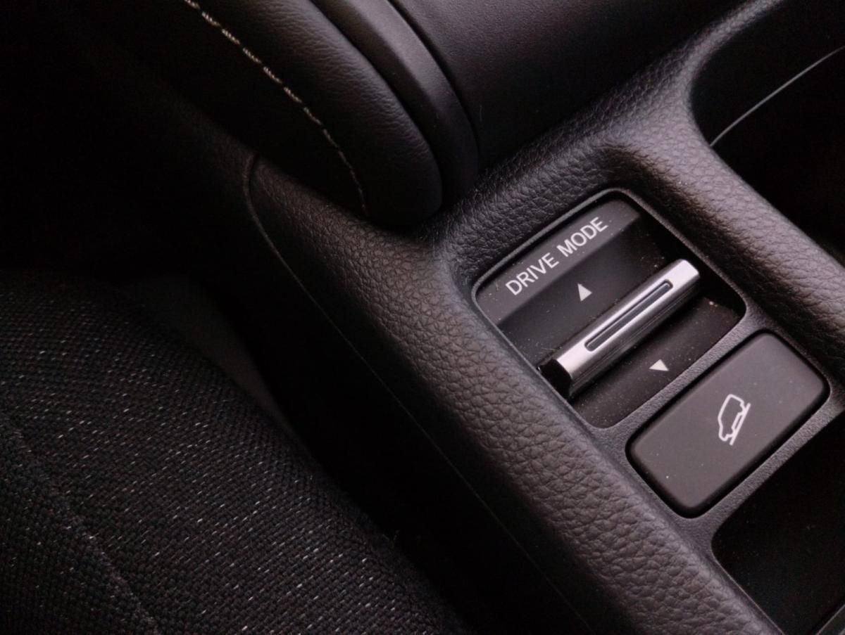 honda-hr-v-2025-hibrido-a-gasolina-1498cc