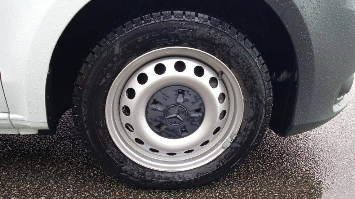 mercedes-benz-vito-2020-diesel-1749cc