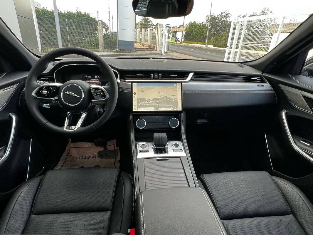 jaguar-f-pace-2025-hibrido-a-gasolina-1997cc