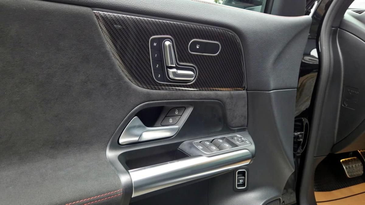 mercedes-benz-gla-2025-gasolina-1332cc