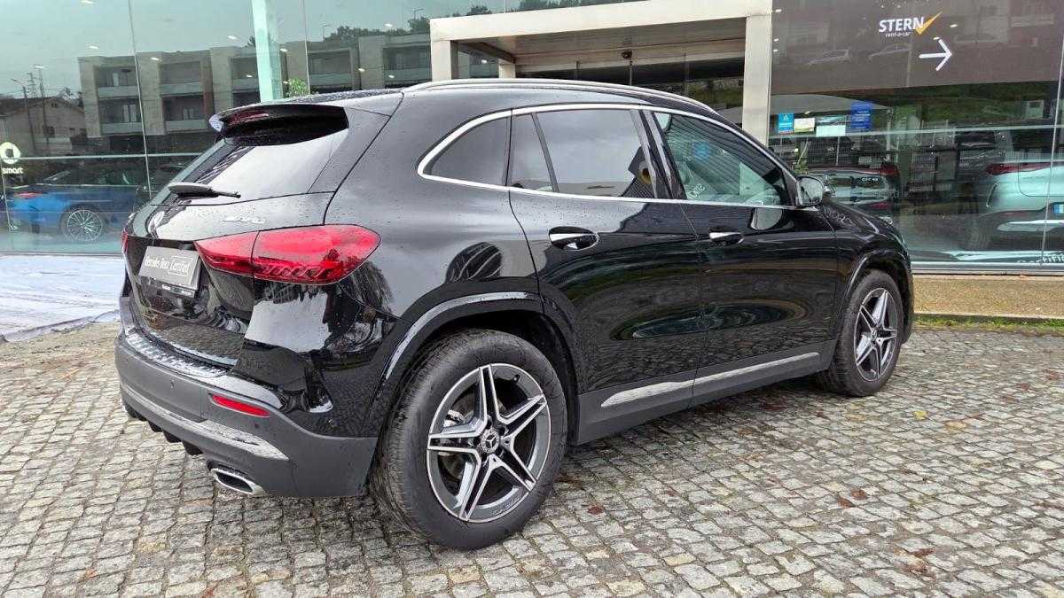 mercedes-benz-gla-2025-gasolina-1332cc